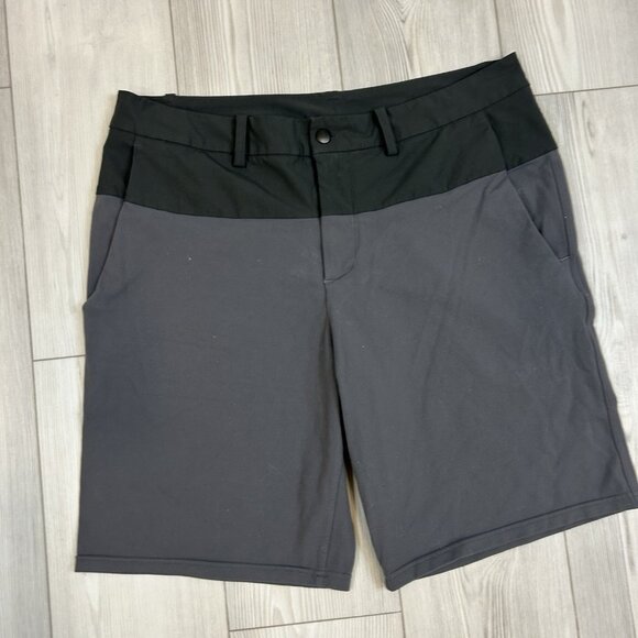 Lululemon Athletic Casual Shorts Men 38 Gray Colorblock Two Tone Activewear Golf - Picture 2 of 8